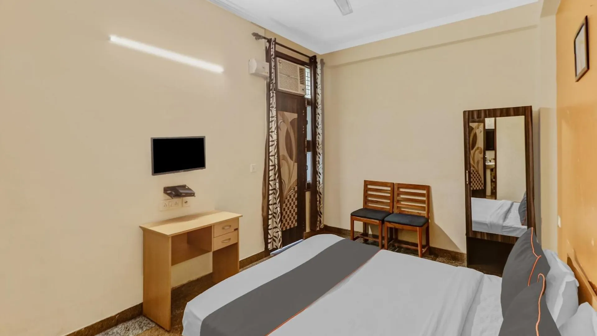 Hotel O Sector 19 Dwarka Delhi